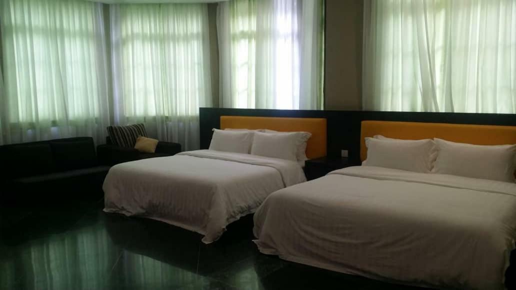 Willa 6, Persiaran Tanjung Bunga 3 Batu Ferringhi Zewnętrze zdjęcie