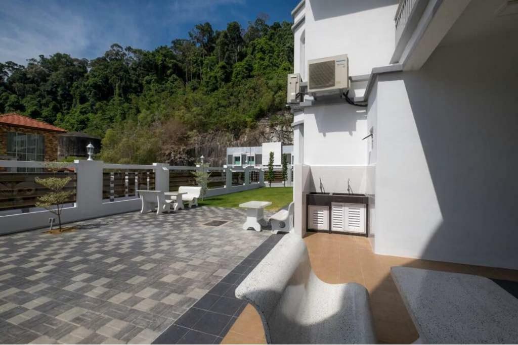 Willa 6, Persiaran Tanjung Bunga 3 Batu Ferringhi Zewnętrze zdjęcie