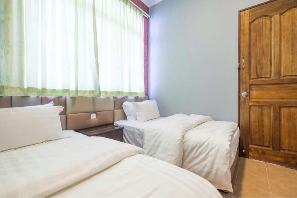 Willa 6, Persiaran Tanjung Bunga 3 Batu Ferringhi Zewnętrze zdjęcie